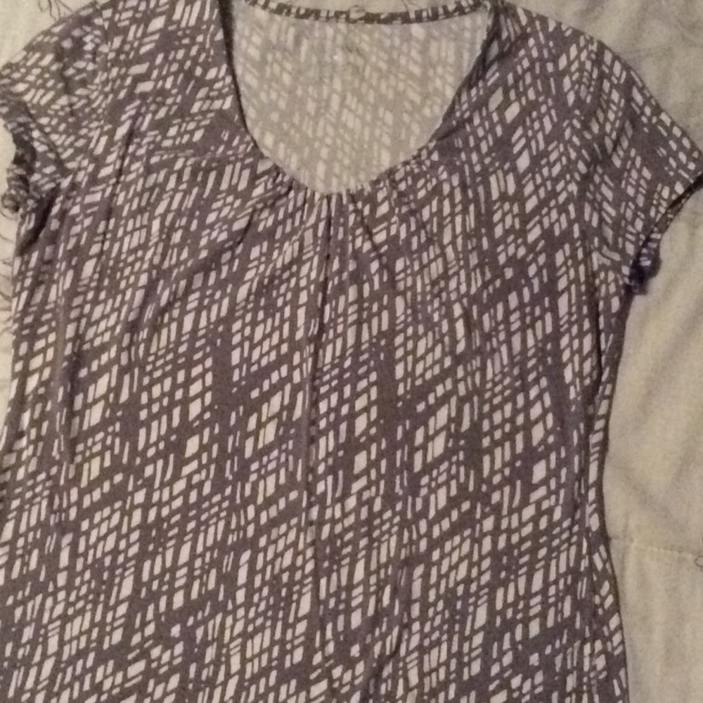Versatile, comfortable top ! 💗